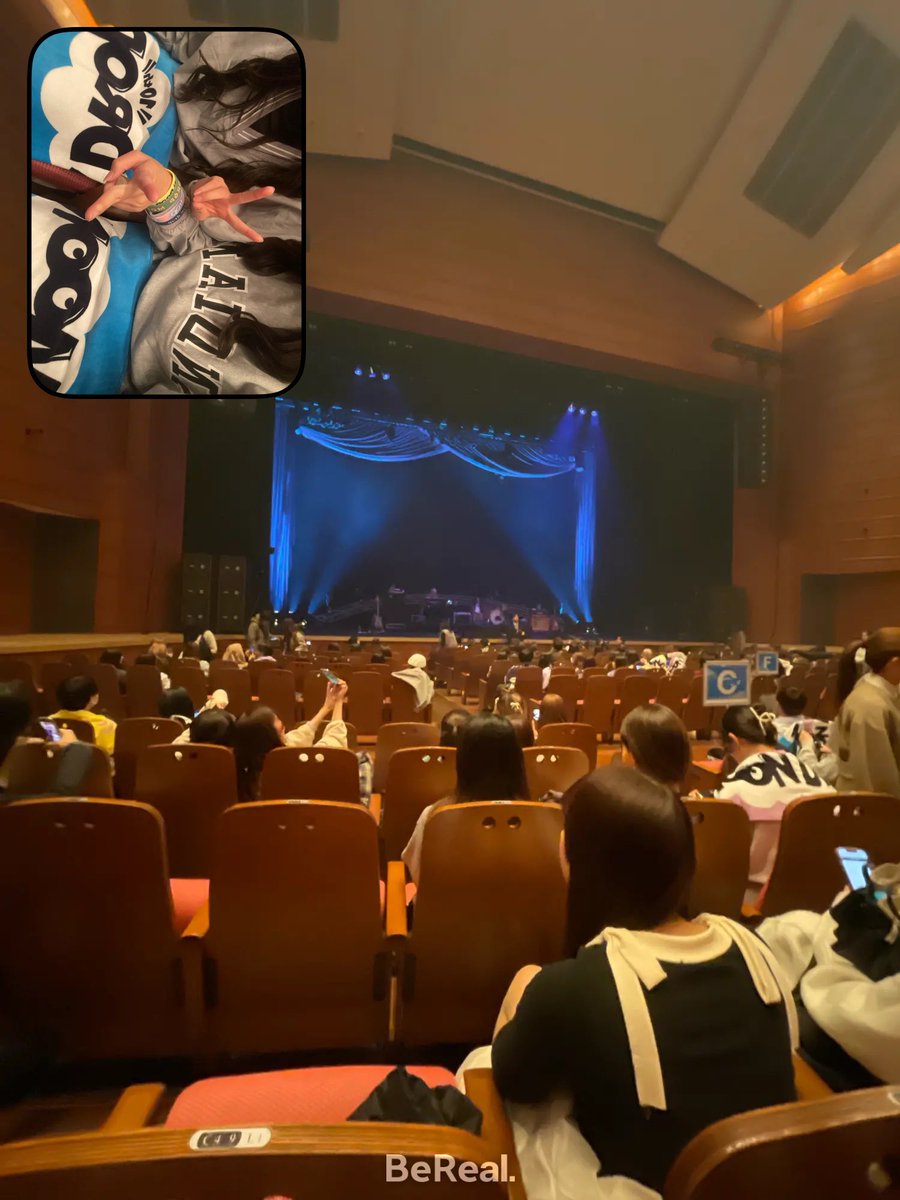 __mk02l's tweet photo. moon drop10周年ツアーファイナルの空間に居られて幸せでした https://t.co/knbeDSoXX8