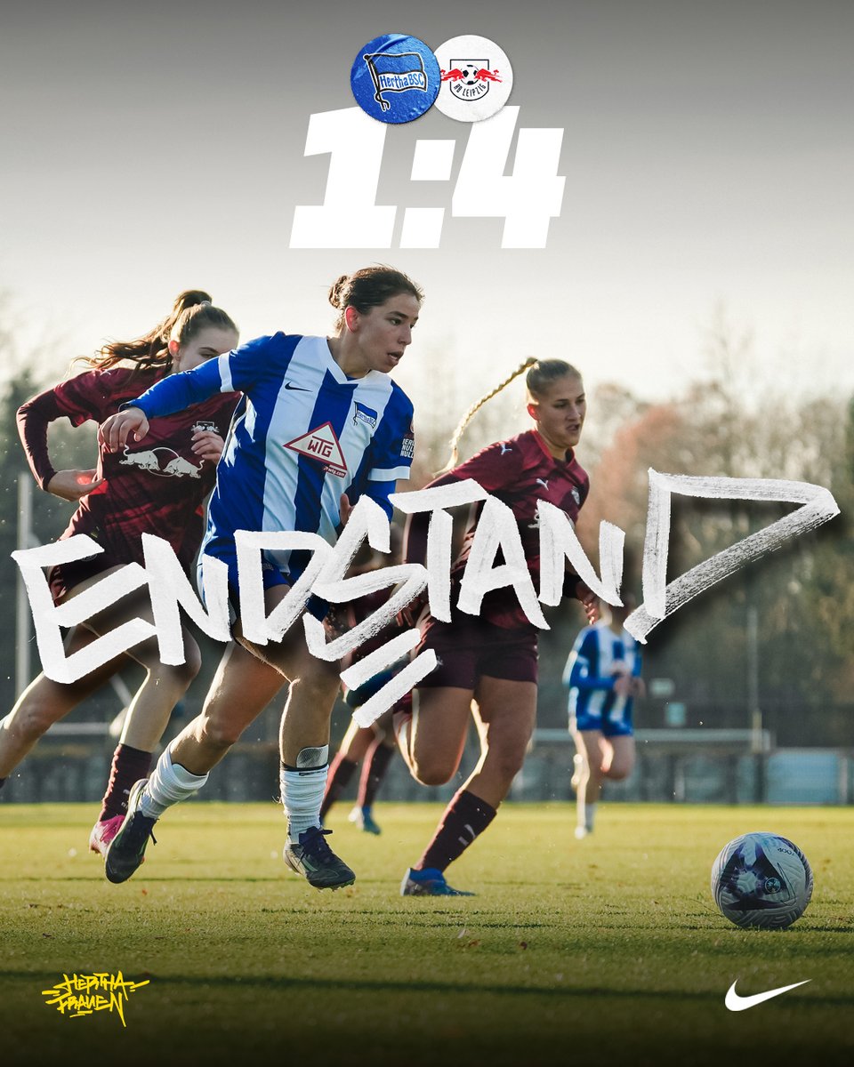 HerthaBSCFrauen's tweet photo. ⏱️90': Abpfiff. Trotz der guten Leistungssteigerung in der zweiten Halbzeit können wir uns nur mit einem Tor belohnen. Gut gekämpft, Mädels! 💙
#BSCRBL #BSCFrauen I 1:4 I #HaHoHe https://t.co/7ybpkeJWUy