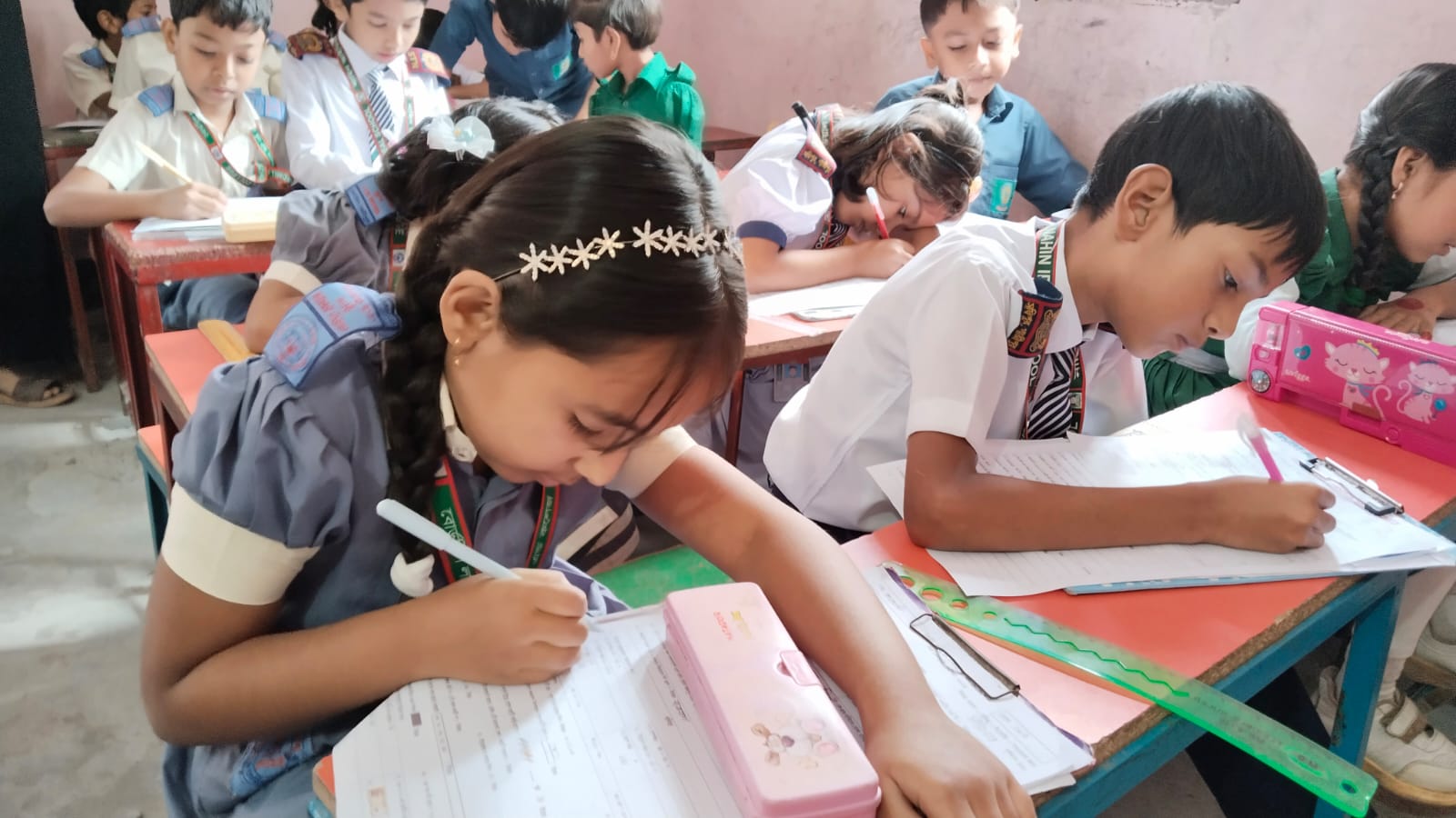 কালিয়াকৈরে বিথী মেধাবৃত্তি পরিক্ষা অনুষ্ঠিত