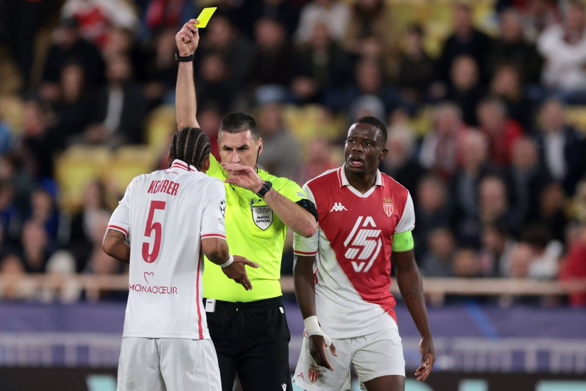 lnstantFoot's tweet photo. 🚨 L'AS Monaco va écrire à l'UEFA afin de montrer son mécontentement à propos de l'arbitrage lors du match face au SL Benfica ! 📨💢

Pensez-vous que cela va servir à quelque chose ? 

( 🗞️ @lequipe ) https://t.co/2NyM7qsggq