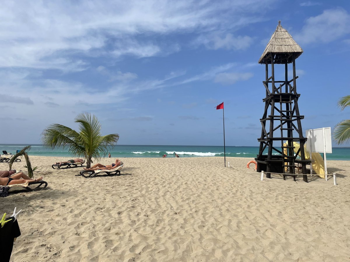 Ashley7Pitt's tweet photo. #CapeVerde #BoaVista https://t.co/TAC0bapgs6
