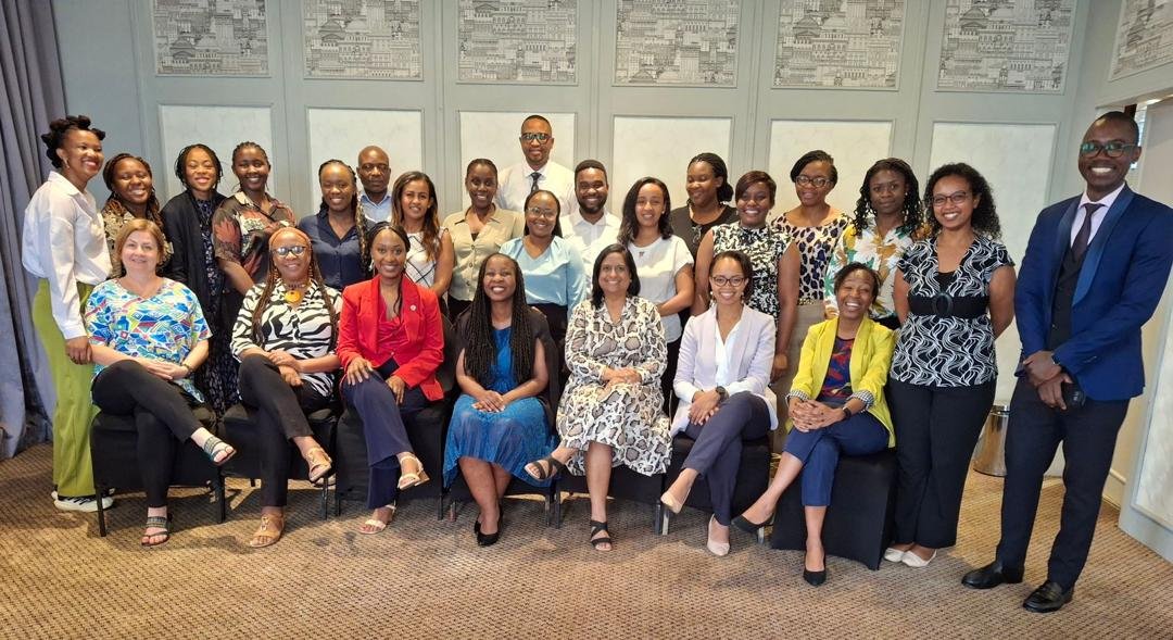 Preciousgtmc's tweet photo. Had an eye opening and thought provoking workshop on Introduction to Global Surgery #UCT #COSECSA Highly recommend 😊 #globalsurgery https://t.co/oBPSldV3kM
