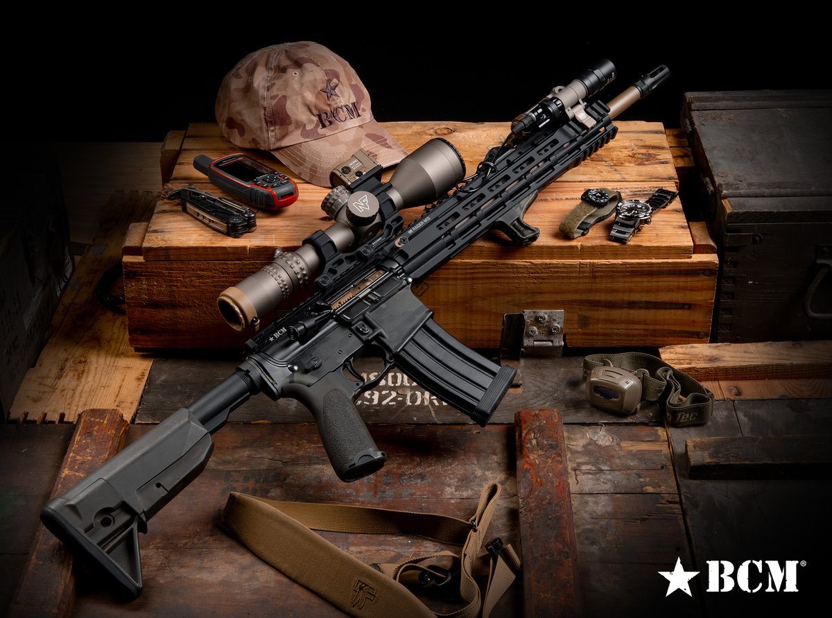 RECCE-16, black and tan