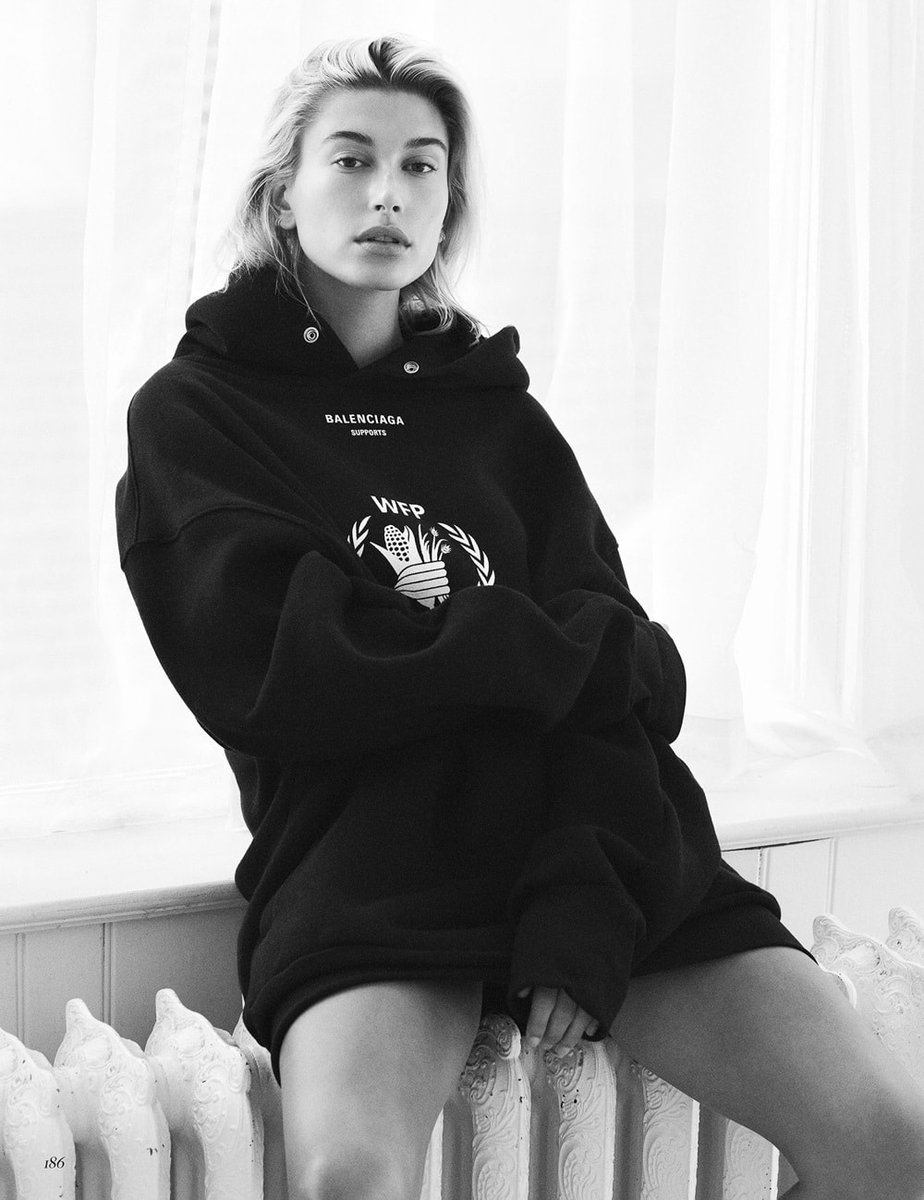 worlds_moda's tweet image. #editorialsWM (1/3)

#VOGUEMEXICO,
September 2018.
By #BjornIooss

#HaileyBieber