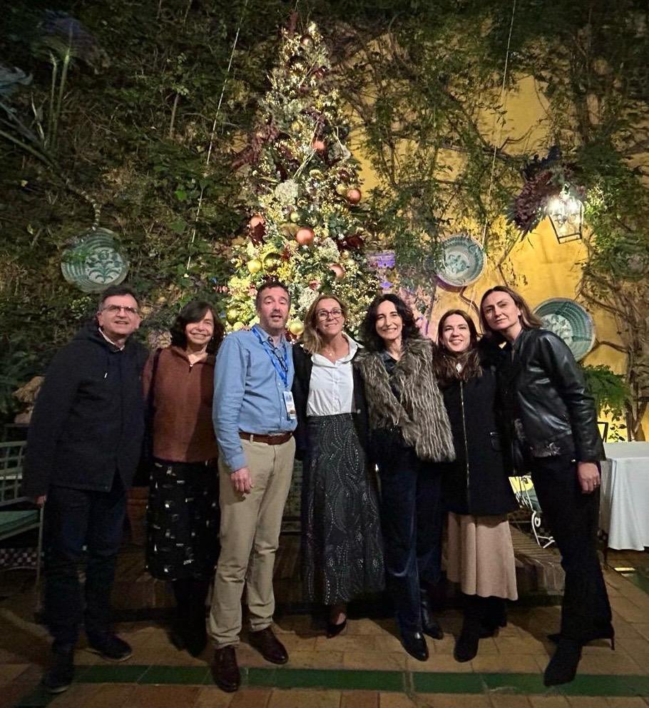 Y siguiendo con los agradecimientos, este es para el Comité Organizador y en especial a su presidenta, la Dra Nieves Cabezas, que han hecho de este congreso un éxito absoluto a nivel científico y de asistencia. 
#AEPCC2024 #todossomosAEPCC