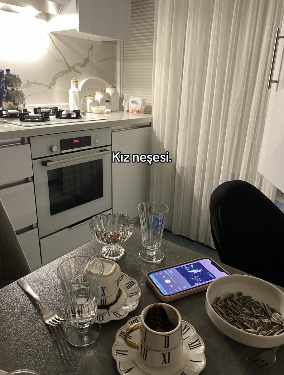 ÖZGE (@ozgeppn) on Twitter photo 