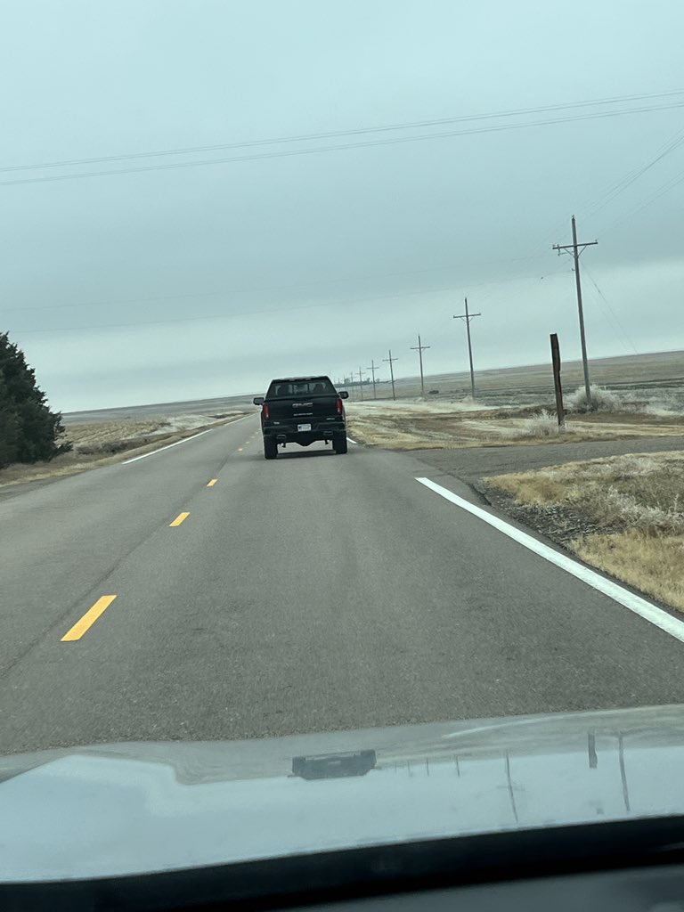 kstatevangirl's tweet photo. Our 2 person caravan on the way to watch #HoxieIndians in the 2A 8 man State Championship in Greensburg! How we usually travel between Hoxie and Manhattan, following each other because we both need cars for work. ๐ #GoHoxie #GoKState @mitchmoss https://t.co/yURgOyubYw