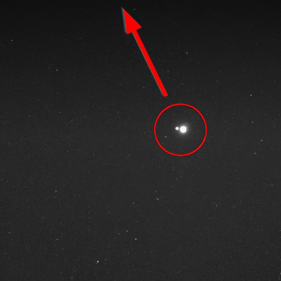 MAstronomers's tweet photo. Earth and Moon as seen from Mecrcury, 114 million miles away... https://t.co/VRuEc1Ija6
