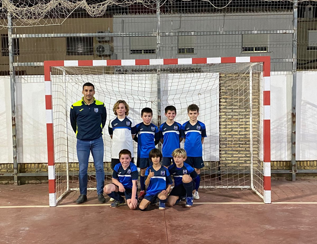 ¡𝑳𝒍𝒆𝒈𝒐́ 𝒍𝒂 𝒑𝒓𝒊𝒎𝒆𝒓𝒂!👏🏼

✅Abultada victoria para nuestro benjamín (3-10) para sumar el primer +3 de la temporada!

⚽️Luis (5), Manuel (3), Eric y Pablo

#YoSoyDelPaula🔵⚪️