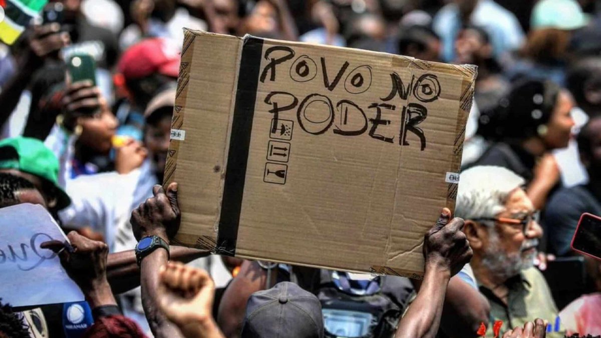 Bergen Global (@globalbergen) on Twitter photo Join us for a discussion on #Mozambique’s post-electoral protests and the muted 🇪🇺/🇳🇴 responses with Luisa Nhantumbo <a href="/Lusa_noticias/">Agência Lusa</a>, Edson Cortez <a href="/CIPMoz/">CIP-Mozambique</a>, <a href="/HelgeRonning/">Helge Rønning</a>, Carmeliza Rosario <a href="/cmi_no/">CMI Bergen</a> & <a href="/Azlaque/">Aslak Orre</a> ➡️ Wed 4 Dec 🕗 8:30 am 🇳🇴 📍 here/online ☕️🥐
👉 bergenglobal.no/events/mozambi… Join us for a discussion on #Mozambique’s post-electoral protests and the muted 🇪🇺/🇳🇴 responses with Luisa Nhantumbo <a href="/Lusa_noticias/">Agência Lusa</a>, Edson Cortez <a href="/CIPMoz/">CIP-Mozambique</a>, <a href="/HelgeRonning/">Helge Rønning</a>, Carmeliza Rosario <a href="/cmi_no/">CMI Bergen</a> & <a href="/Azlaque/">Aslak Orre</a> ➡️ Wed 4 Dec 🕗 8:30 am 🇳🇴 📍 here/online ☕️🥐
👉 bergenglobal.no/events/mozambi…