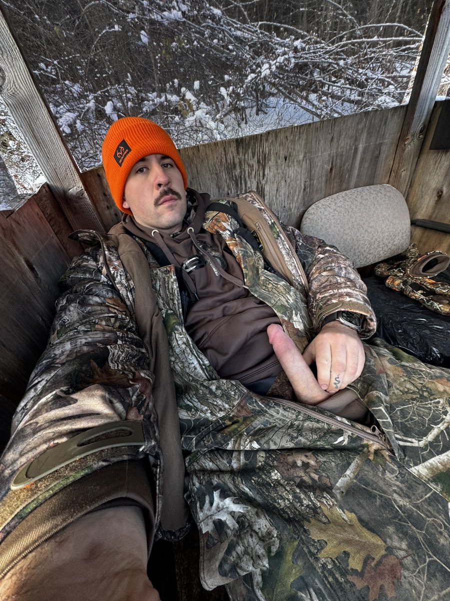 😈🔞 tweet media