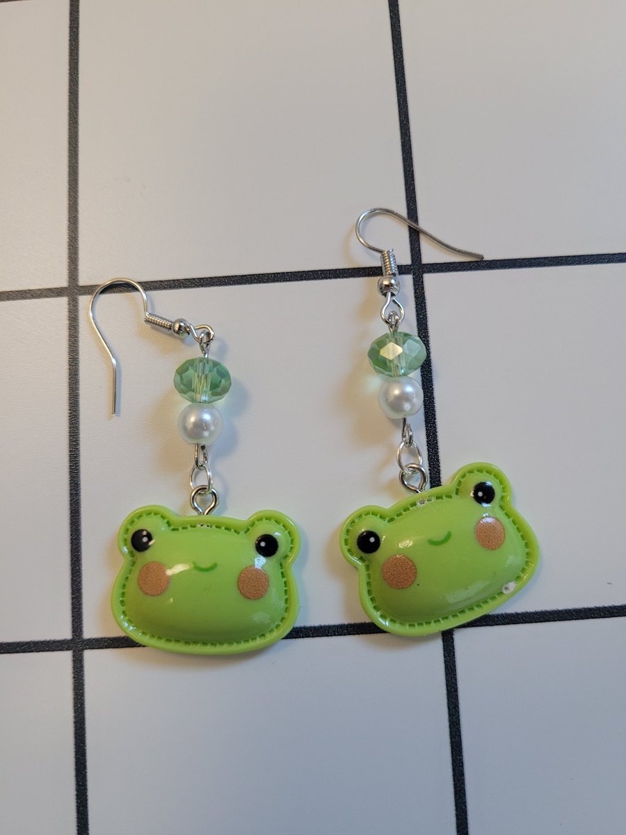 ddckaylee's tweet photo. The cutest pieces searching for homes this weekend ✨️

20% off OR 25% off when you buy 3+ items thru 12/24!

https://t.co/fAIaUW4Pqu https://t.co/DcccKDRIRJ