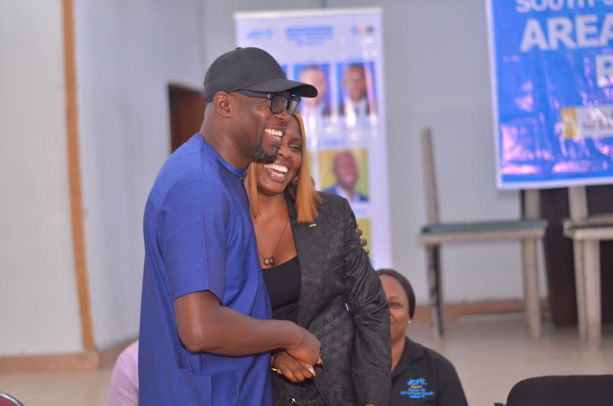 jcin_ssse's tweet photo. There was a family meeting with the JCI Nigeria Leaders and south-south/south-east members, and we were honored to have the presence of the National President, JCI Sen. Sandra Ekene Efemuaye and JCI Sen. Kola Oredipe.

#SEE
#JCINigeria
#SouthSouthEastRetreat
#JCINSSSE https://t.co/ORrjHJMmkj