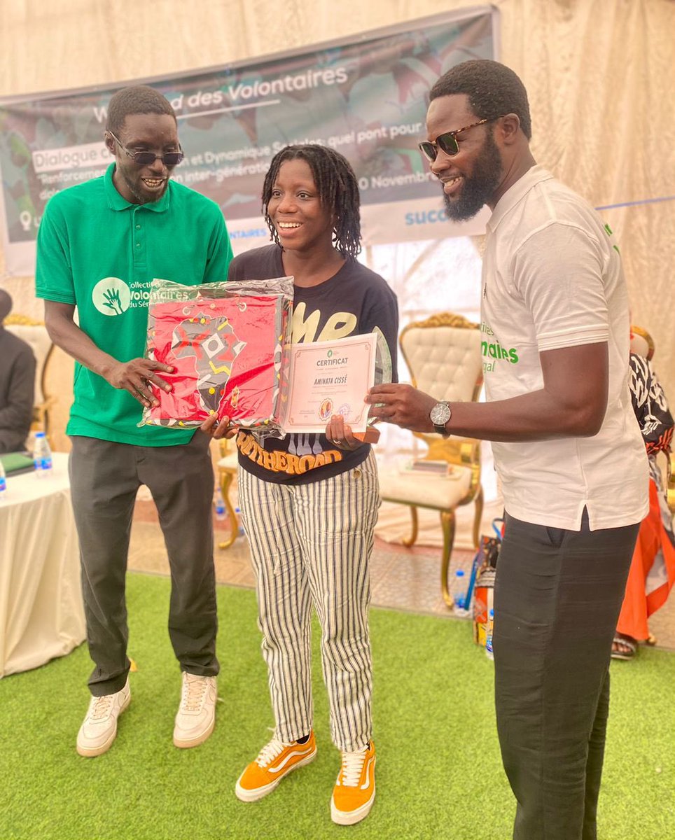 Chers membres de la <a href="/TeamNiintche/">TEAM Bien Être Scolaire (BÊS)</a>  Je suis honorée par cette reconnaissance 🥹🫶🏾, qui me motive à continuer. Ce succès, je le dois aussi à ceux qui m’ont soutenue. Merci pour votre confiance et votre soutien. 
Aminata