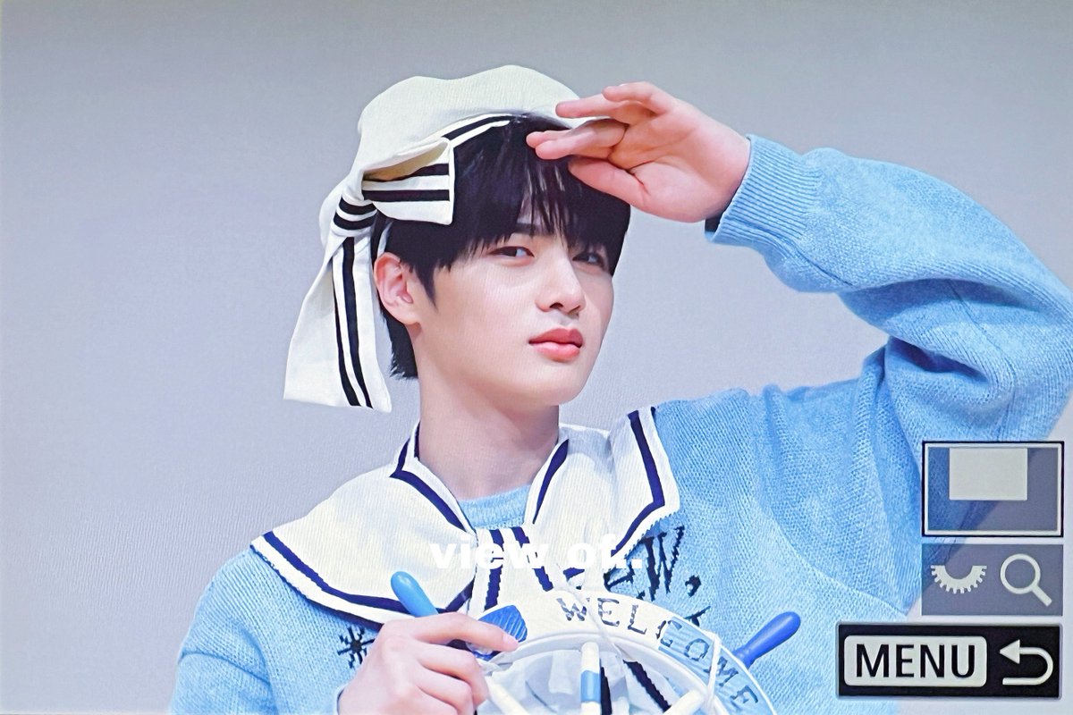 viewof_jeh's tweet photo. 241130 pre

#지은호 #은호 #JiEunHo #상밍이
#루네이트 #LUN8 @LUN8_members https://t.co/hEYpU7KDwP