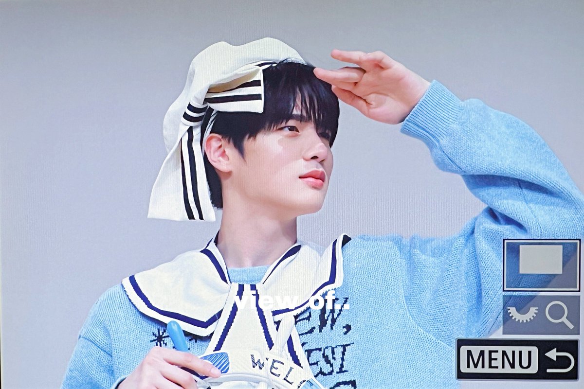 241130 pre

#지은호 #은호 #JiEunHo #상밍이
#루네이트 #LUN8 <a href="/LUN8_members/">LUN8</a>