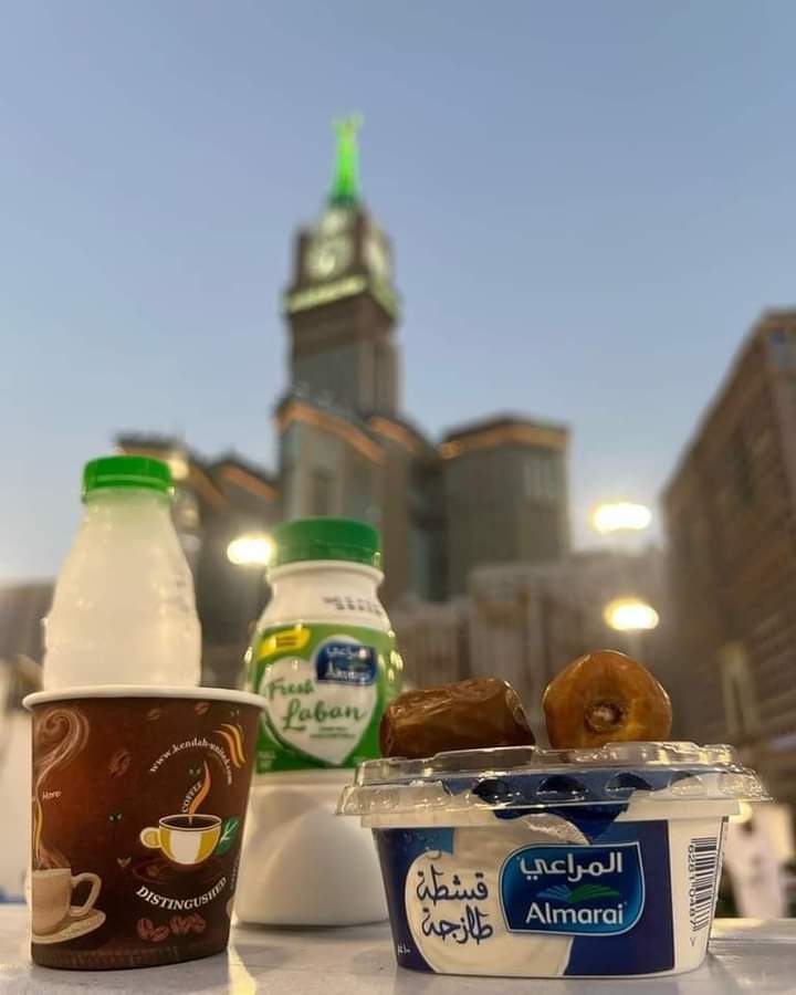 3sam001's tweet photo. " اللهُم أرزُقنا إفطارًا في ساحات الحرم ".♥️ https://t.co/W76mNw8E4f
