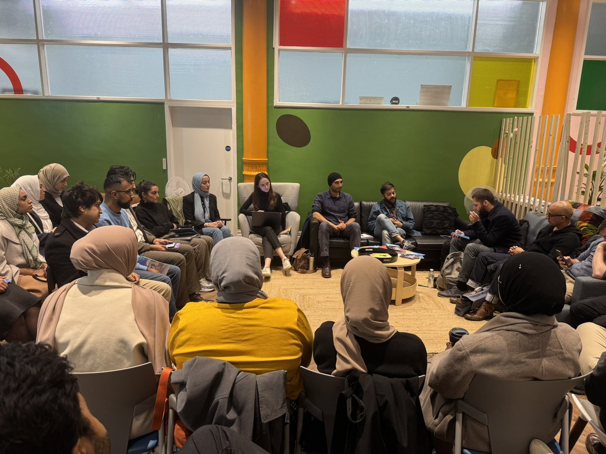 The Muslim Leadership Foundation tweet media