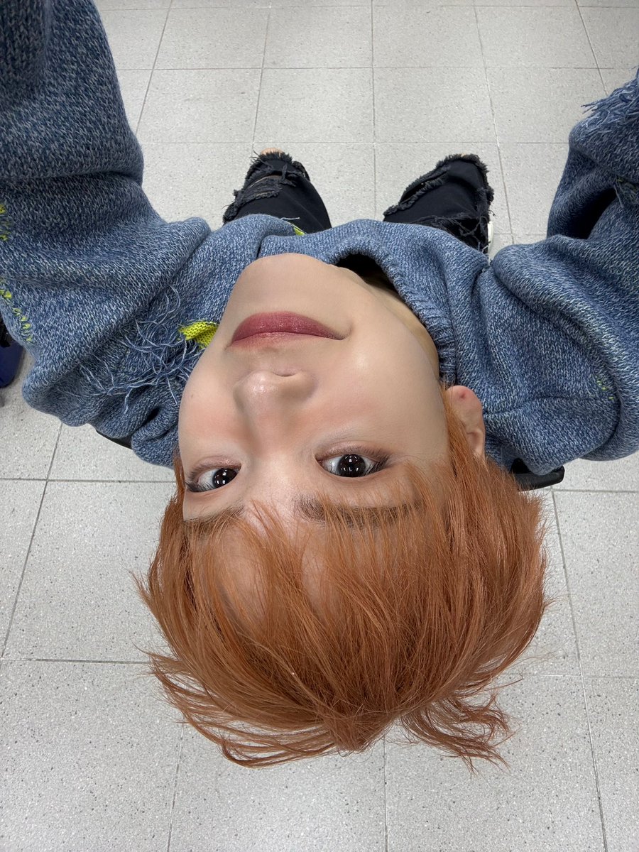 오늘 축하해주신 모든 러비티 감사해여~❤❤
덕분에 행복한 생일 보냈어욤!!!
마니마니 사랑하구 고마우여ㅕ😍😘
#형준 #크래비티
#HAPPYHYEONGJUNDAY
#HAPPY_동그리Day_형주나_사랑한데이