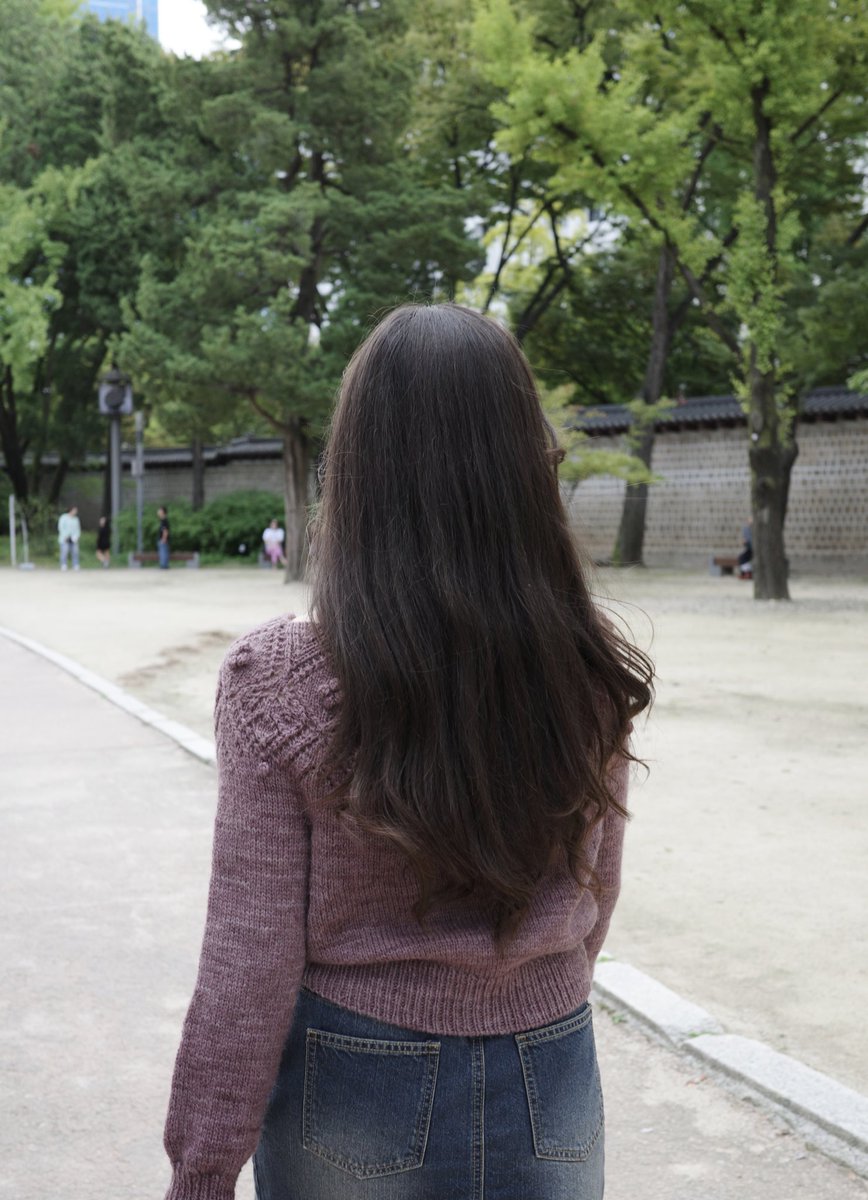 RT)이벤트
레드베리 스웨터가 출시되었습니다!
출시 기념 12월 5일 자정까지 20% 할인합니다. 

✨이 글을 RT해주시면 월요일 자정 두분 추첨으로 도안 보내드립니다.✨

즐거운 연말의 뜨개를 레드베리 스웨터와 함께 해주세요. 

Ravelry도 많은 관심 부탁드려요🩵

ravelry.com/patterns/libra…