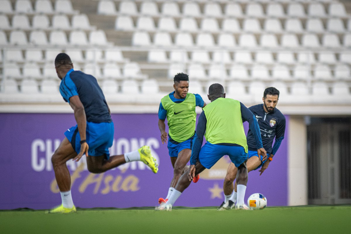 alainfcae's tweet photo. ⚽️🎯 

#تدريبات_الزعيم | #ALAINTraining https://t.co/qPRtz3RrpP