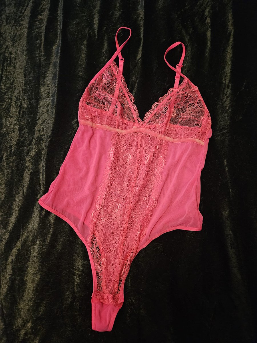 MeesteresLouise's tweet photo. Voor mijn sissy-onderdanen een sexy roze body..
Verleid me en laat jezelf zien.
X
#sissyplay #sissylingerie #sissybody #bdsmsessie #nederlandsemeesteres https://t.co/LTAX7zYjTG
