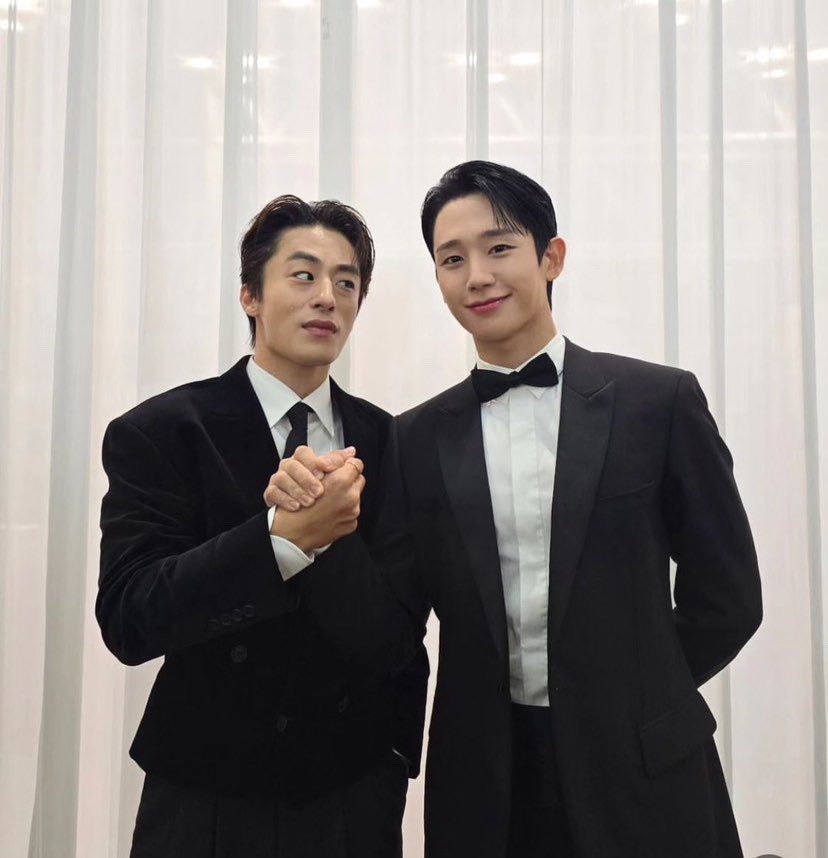 쮸 tweet media