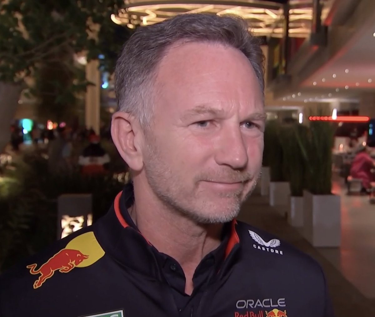 RBR_Daily's tweet photo. Christian Horner on Checo's pitlane start, being overtaken by Colapinto

"I, yeah, uh? I don't know to be honest. I'll need to have a chat with him about it. It looks like he just misjudged it?"

"But when the light goes out, you're supposed to go."

[@SkySportsF1] https://t.co/VJkNE2bioz