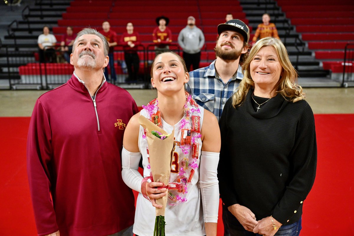Iowa State Volleyball tweet media