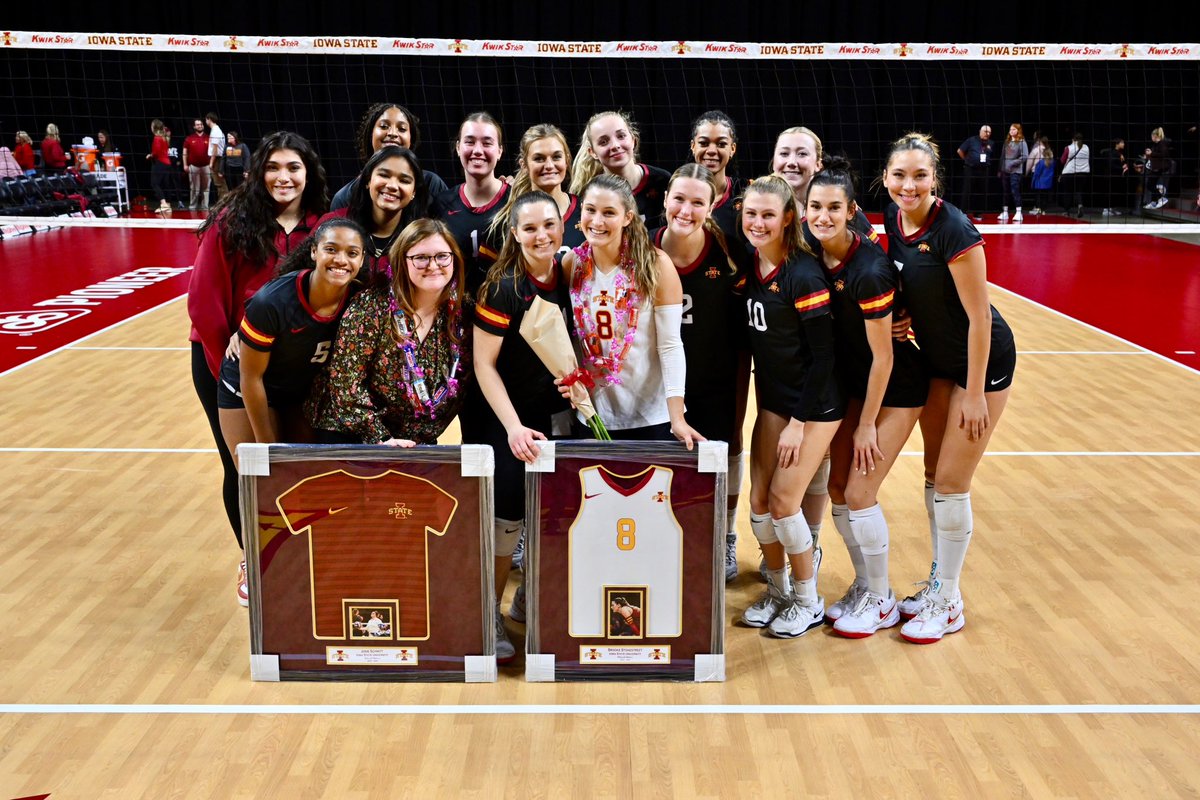 Iowa State Volleyball tweet media