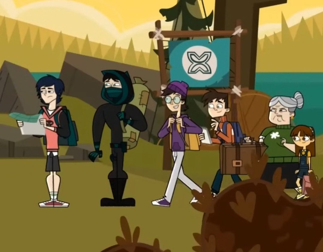 discoinfernosun's tweet photo. Remembering how Grett described her team in season 1 is so funny😭
"The old lady, a child, and four guys who look like they've never seen sunlight"
Dan, Drew, Tom and Jake i love you but she's right😂that's a quality read
#dctwt #disventurecamp #dcs1 https://t.co/ZPTImNWIfA
