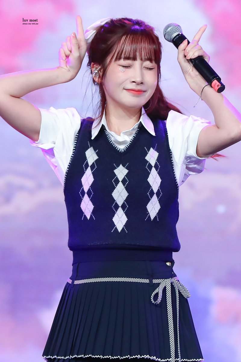 luvmost_jiae's tweet photo. 241124 #유지애 #러블리즈 https://t.co/8YADJBfWAa