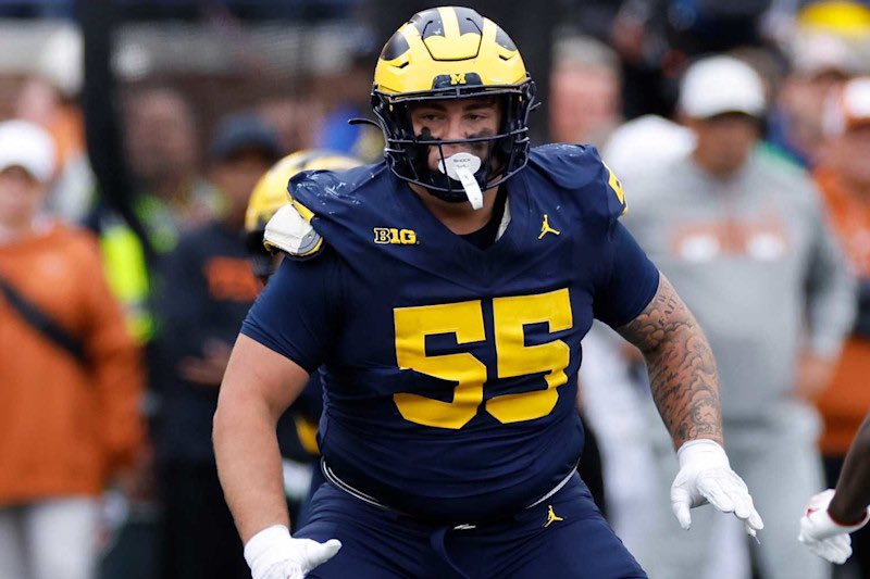 InsidersSW's tweet image. Mason Graham Michigan IDL vs Ohio State O-Line
- Banged up Ohio State offensive line opens massive opportunity for Graham set the tone early on. 
- Last year the Buckeyes held Graham to 1 sack and limited his pressures, will he bounce back?