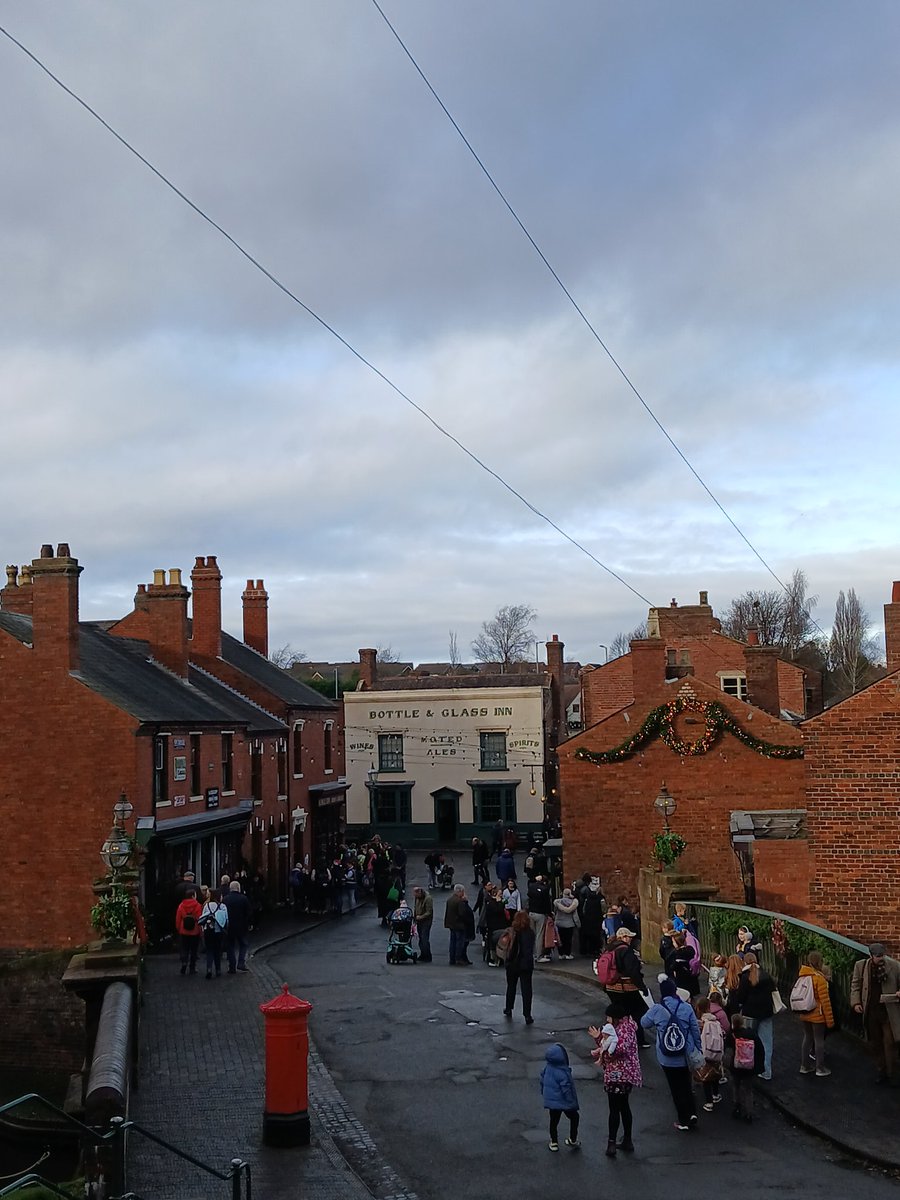 bsabinwm's tweet image. Christmas at the Black Country Museum #almostdecember #blackcountrychristmas
