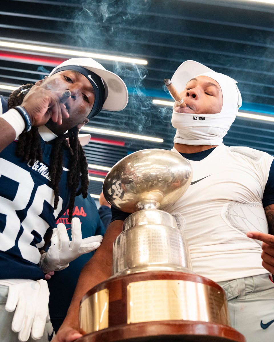 Woke up with the Golden Egg 🏆

#HottyToddy