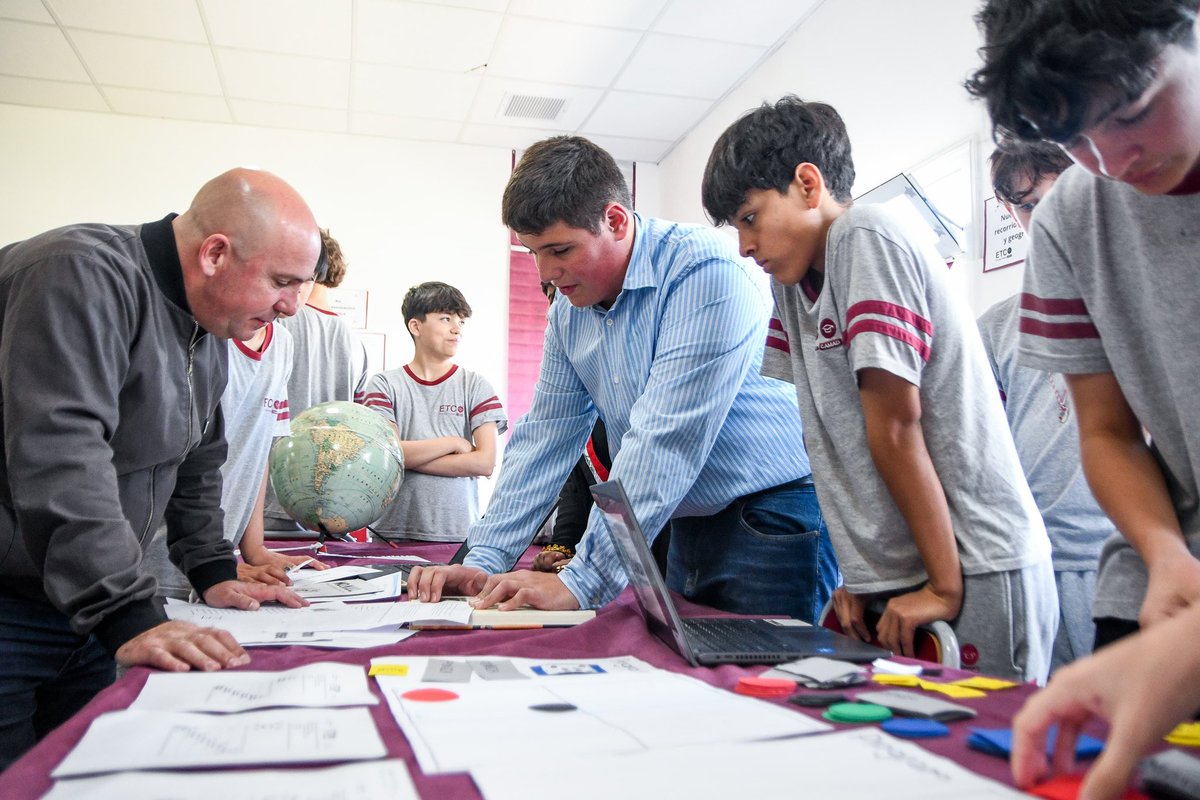 Gustavo Sastre tweet media