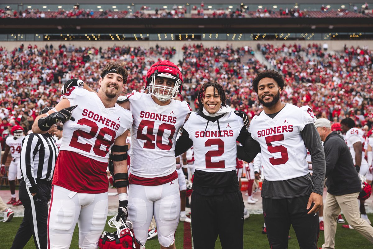 BoomerDamSooner's tweet photo. One last ride - BEAT LSU

BOOMER https://t.co/tEaiNpQB1I