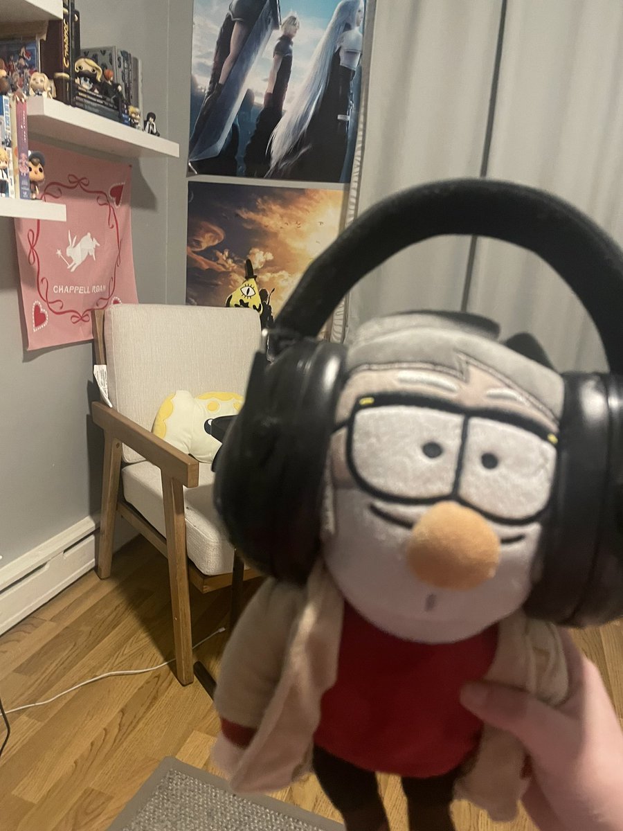 Daily Ford Plush! tweet media