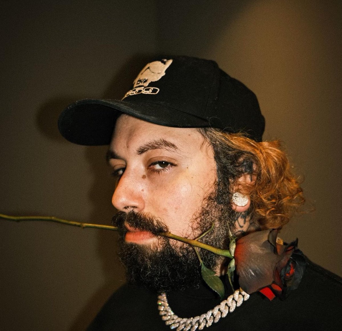 ruby is such a beautiful man i adore him beyond any combination of words i could ever form