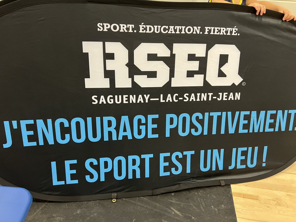 YGagnonCAQ's tweet photo. Bravo @RSEQ1 et Nicolas Menachi de faire bouger plus de 100 jeunes aujourd’hui à la polyvalente #Arvida 🙌 #Jonquière #polqc #assnat #rseq #basketball #Saguenay #lacstjean https://t.co/KlNrHL0tDt