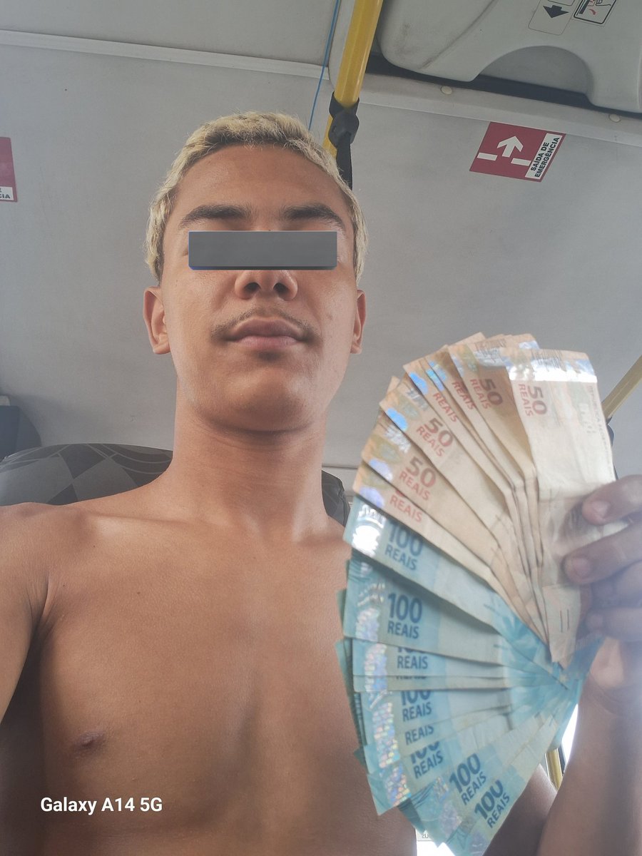 NovinDelas2's tweet photo. 😠🤌🏼💸🔥🫡💯🇲🇱 https://t.co/EwMpaGElcP