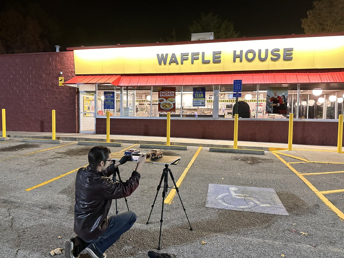 SmallCarsBig's tweet photo. Last night, Anthony took some late-night photos at the Waffle House. The Waffle House has become a go-to breakfast spot for Alex and Anthony since our move to Georgia. Anthony's special offer this weekend is still available, where he will sign the first 500 book and calendar orders placed. To purchase, visit https://t.co/Dpqd1KtBe7
#wafflehouse #Diners #carphotography
@WaffleHouse