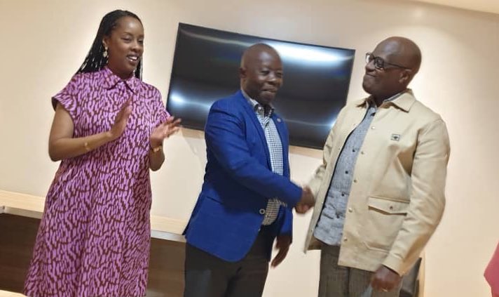 RotaryKigaliSr's tweet photo. Rotary Club Kigali Senior is growing! We pinned three members this week, welcoming Rotarians Emmanuel, Mervaille, and Diana.
Every Rotarian increases our positive impact as we network and collaborate for #ServiceAboveSelf 
DM to learn how you can become a Rotarian too https://t.co/RcJPpeY9Fy