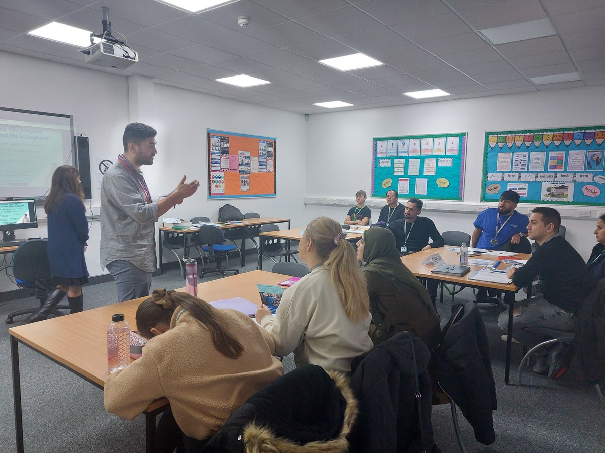 A huge thank you to Jordan from Maximus for coming in and talking to our ESOL students about the Refugee Employment Support scheme. 🙌

This scheme focuses on preparing refugees for work and life in England, ensuring  that they can improve their English and career skills.