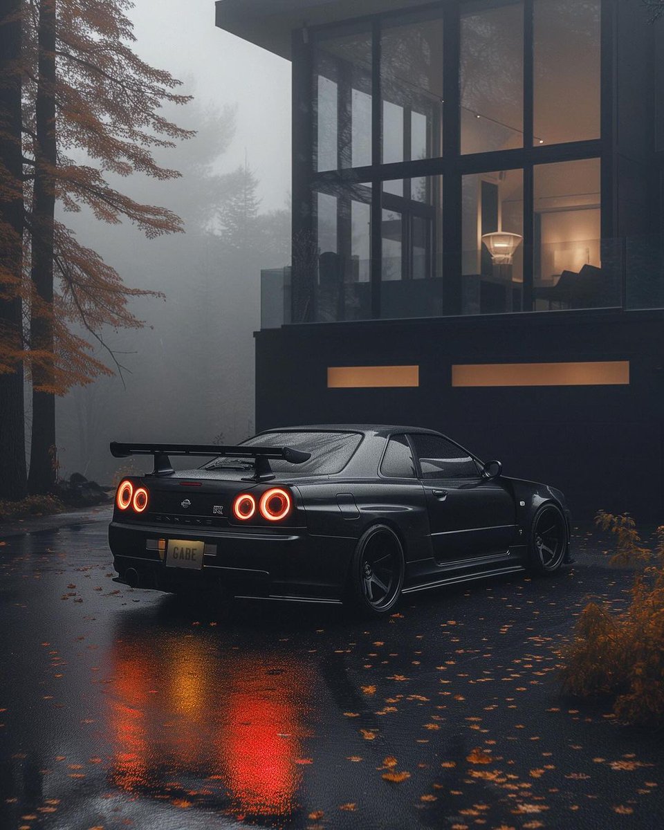 All black Nissan GTR-R34 Skyline