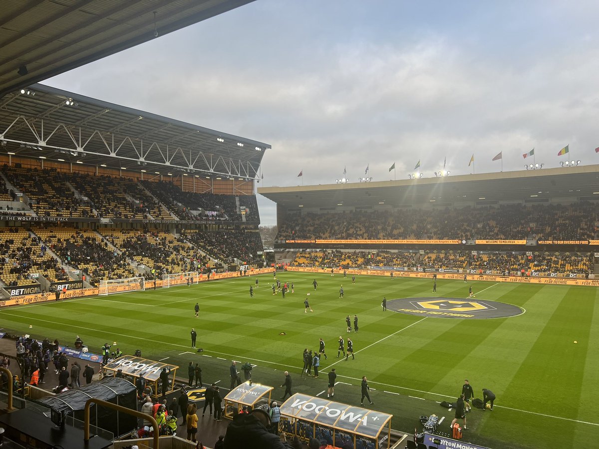 JHudsonSJ's tweet image. HT |🐺1-3🍒 

Great view from the press box for the action packed first 45’ 

🐺 Wolves on top to end the first half

@BASportsJourno #WOLBOU