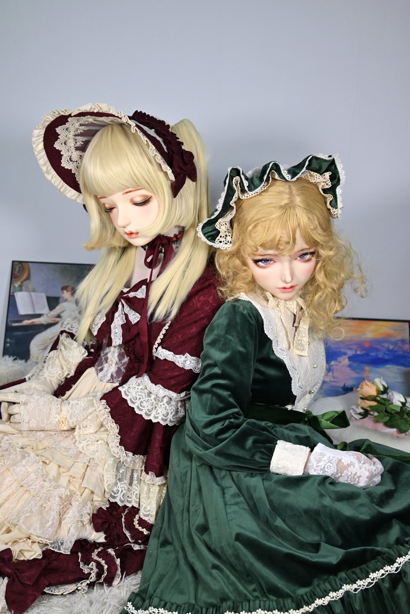 在甜美梦境里悄然相依✨
👗：<a href="/16_030/">16'sEdenisland</a> 
🌹：<a href="/KAZE_LEMON/">爱吃柠檬的Kaze</a> 
📷：<a href="/oNicoo_/">Nico</a> 
#kigurumi