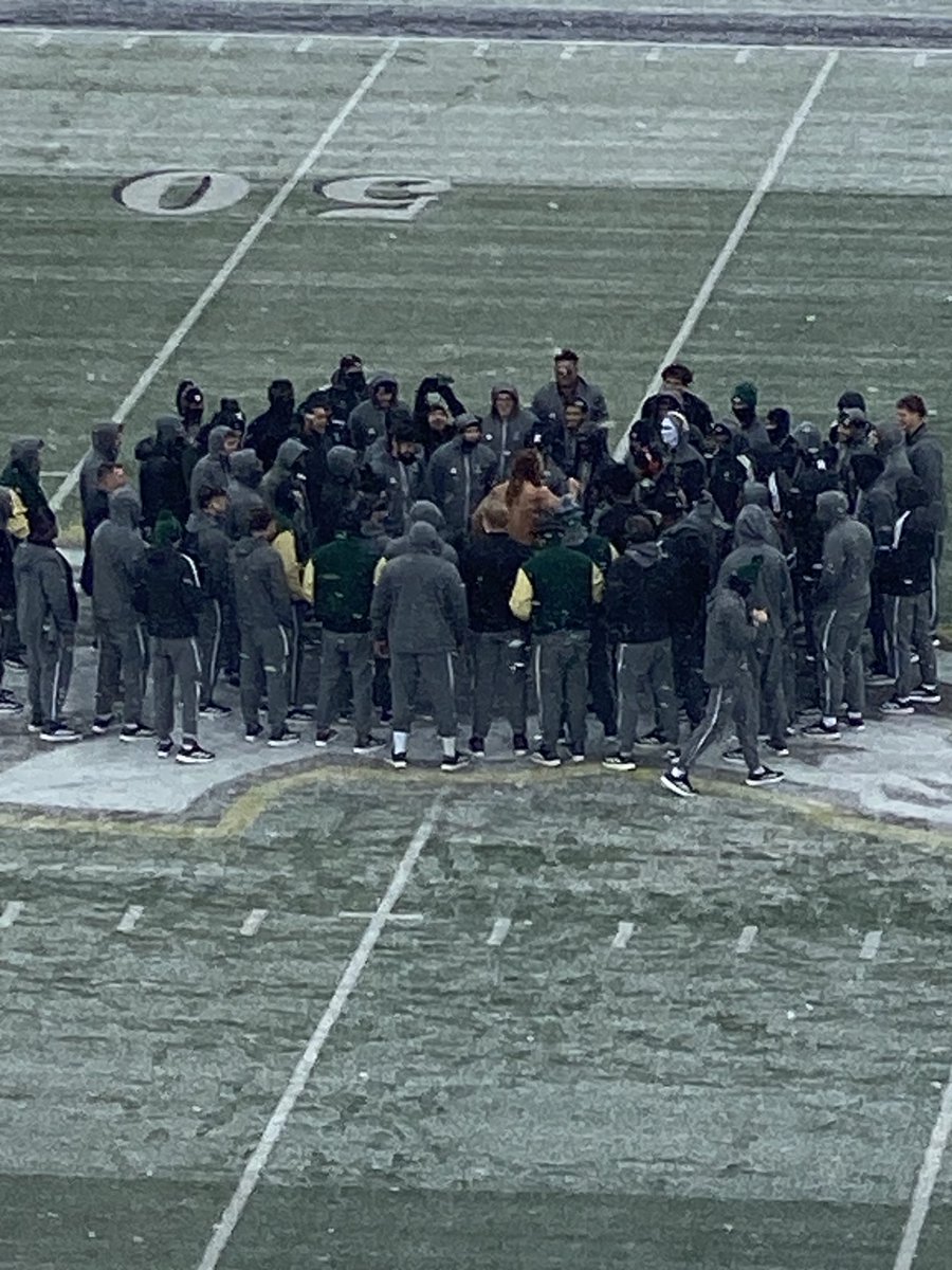 TheTomHelmer's tweet photo. I don’t know what a shirtless James Djonkam is telling the Eagles but when a man yells at you with his shirt off in 25° weather he’s got something important to say https://t.co/oBojUQw7rg