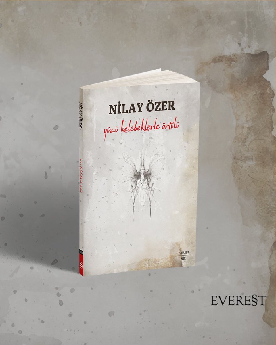 KonuskanKit's tweet photo. 🆕BOOK: Nilay Özer’in “Ölü Kelebekler” adlı şiir kitabı, modern şiirde dikkat çeken bir eser olarak öne çıkıyor. Özer, bu kitapta bireysel ve toplumsal yaraları, insanın varoluşsal sancılarını ve yaşamın kırılganlığını ince bir estetikle işliyor.
@nilay_ozer @kivirkadin https://t.co/vbX0cIxiSD