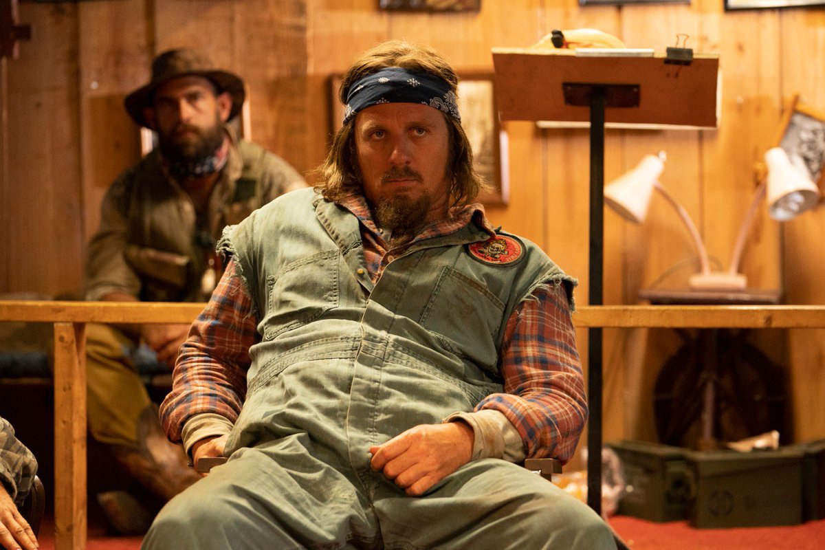 PickersPeak's tweet photo. an actor, four roles https://t.co/Nccwbn860y